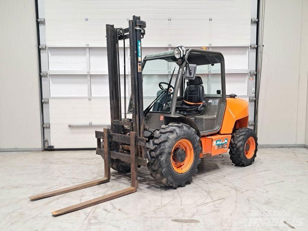 Ausa C251 HX4 Visureigiai krautuvai