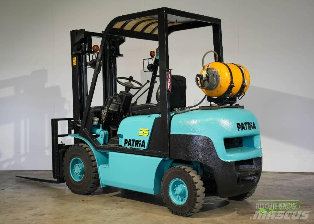 Patria PFG25TH-1 LPG (dujiniai) krautuvai