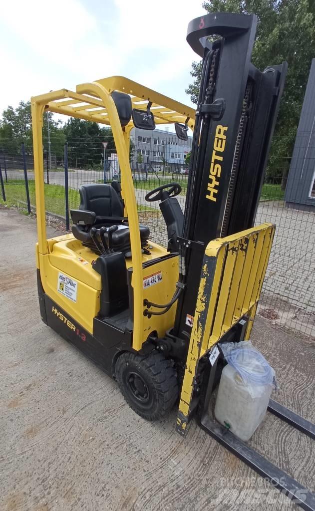 Hyster A 1.3 XNT Elektriniai šakiniai krautuvai