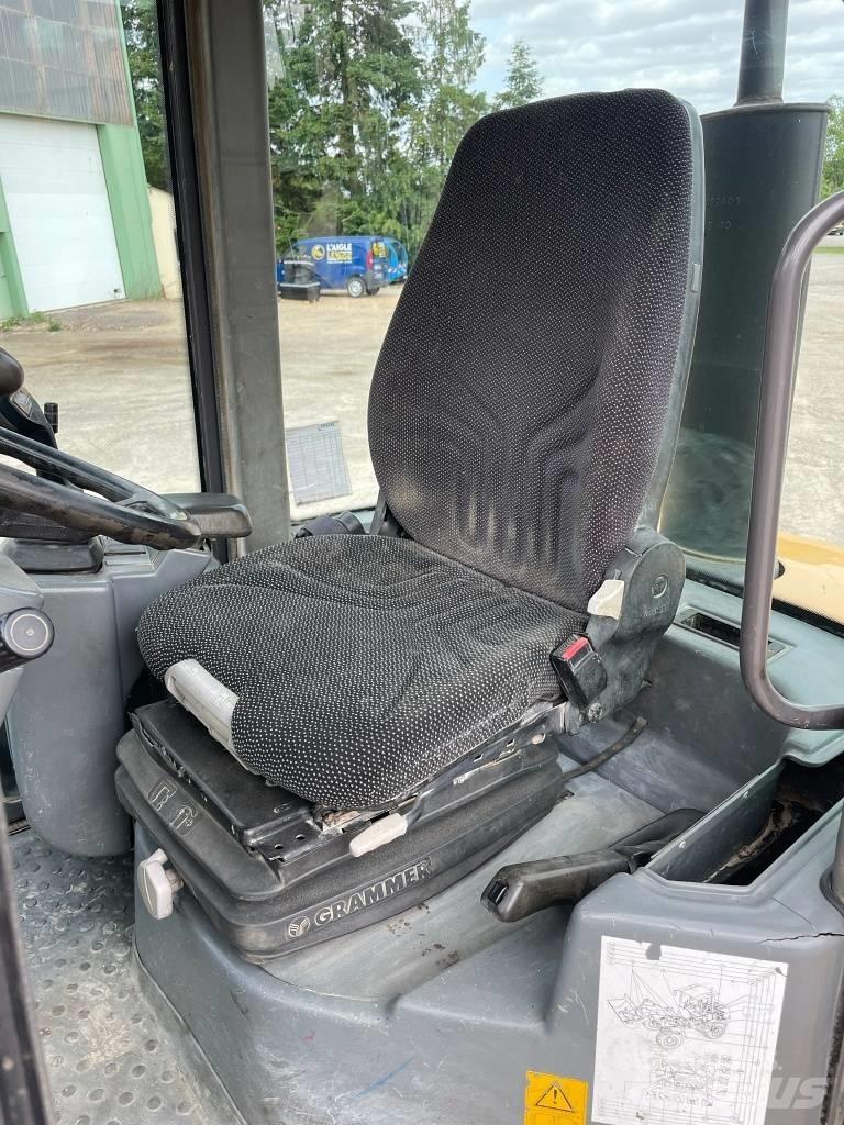 Volvo L 35 B-Z Naudoti ratiniai krautuvai