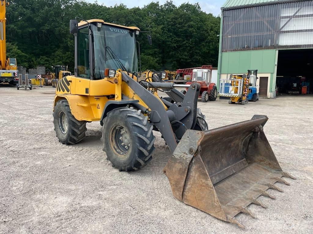 Volvo L 35 B-Z Naudoti ratiniai krautuvai