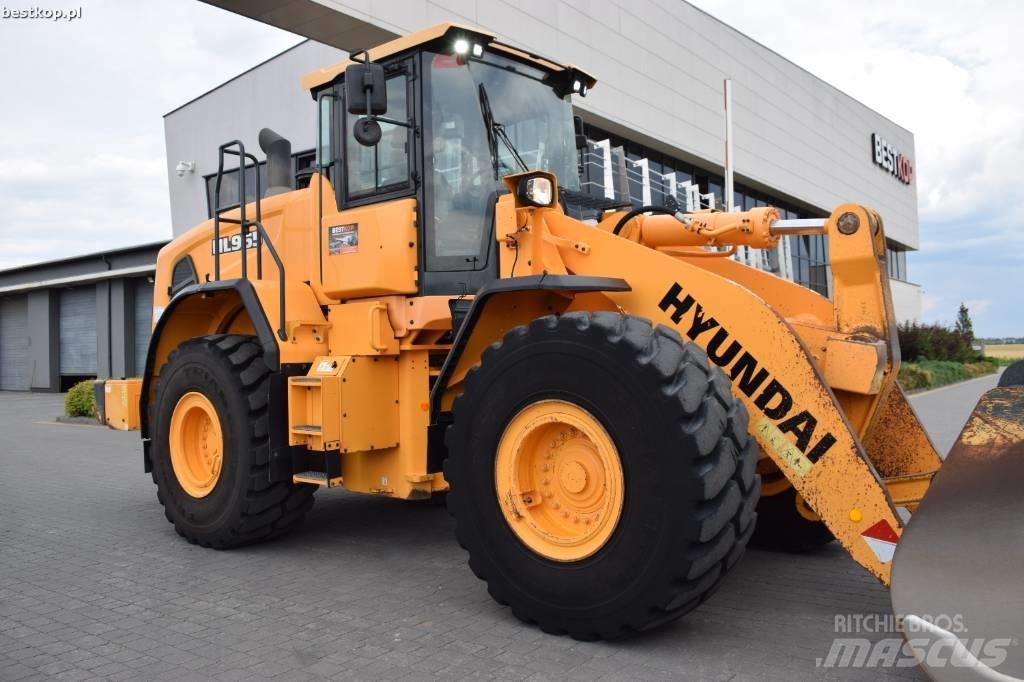 Hyundai HL 965 Naudoti ratiniai krautuvai