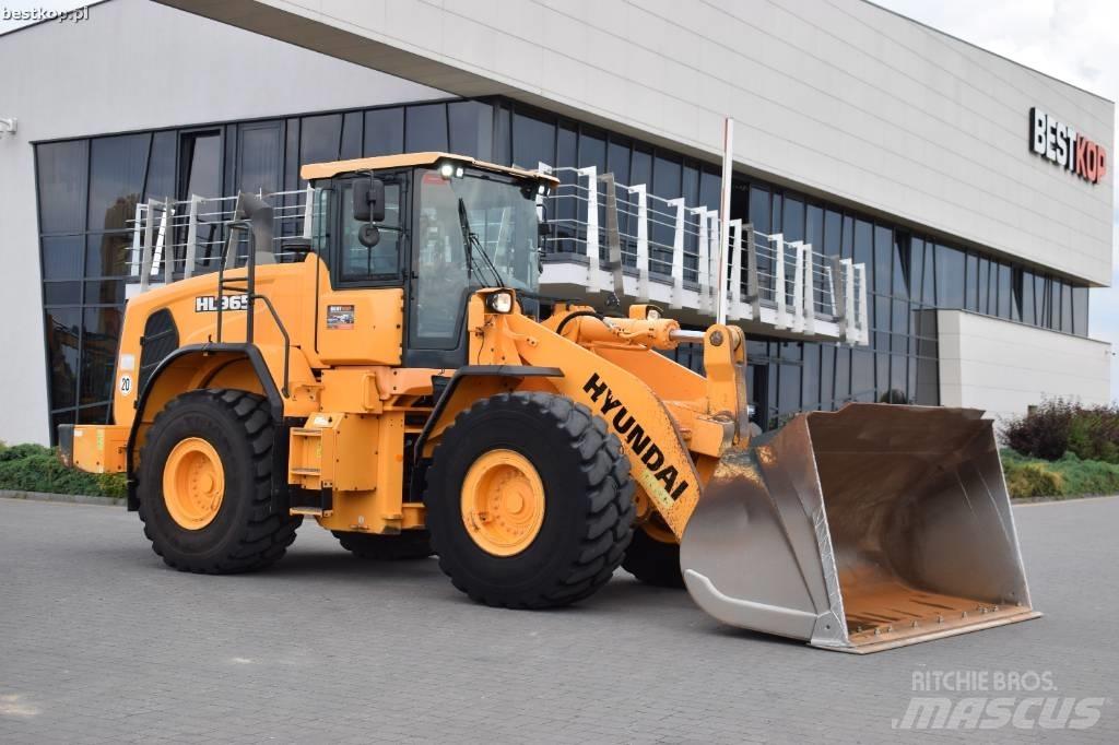 Hyundai HL 965 Naudoti ratiniai krautuvai