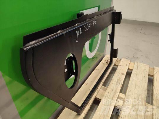 JCB 530-70 door Kabinos ir interjeras