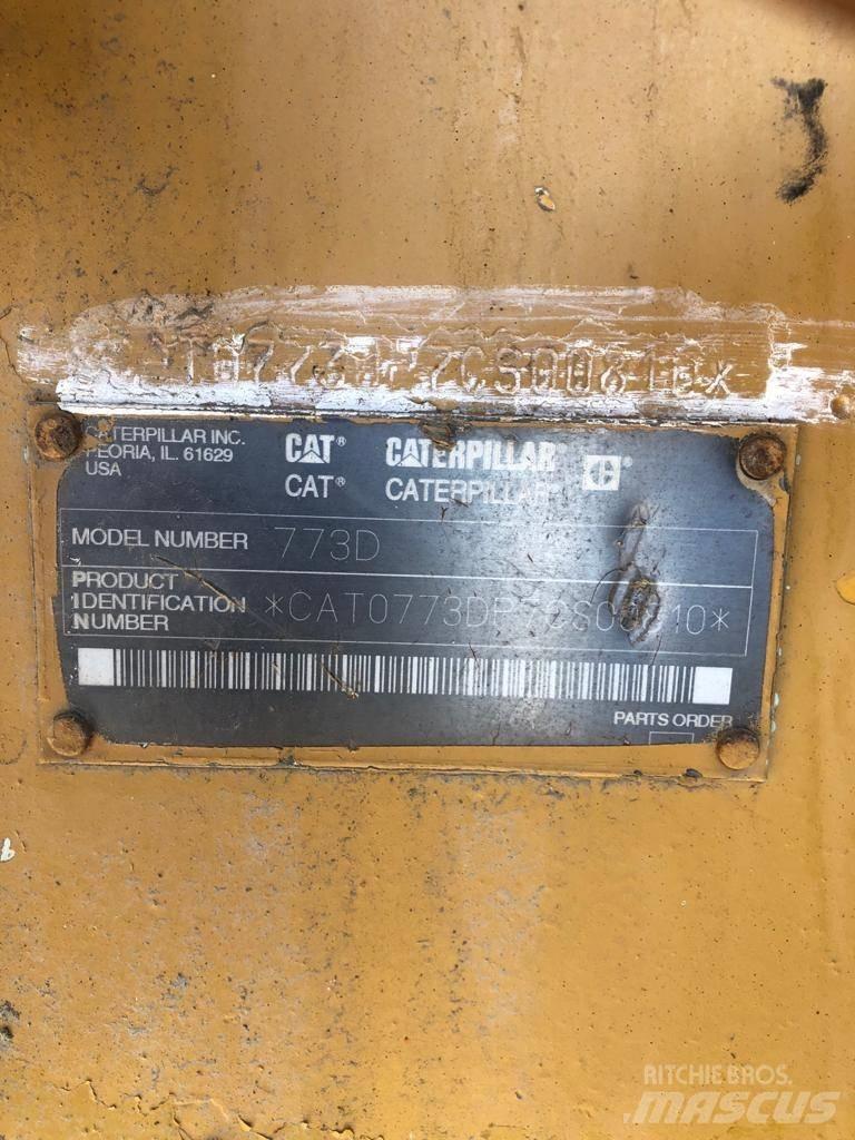 CAT 773 D Atliekų išvežimo technika