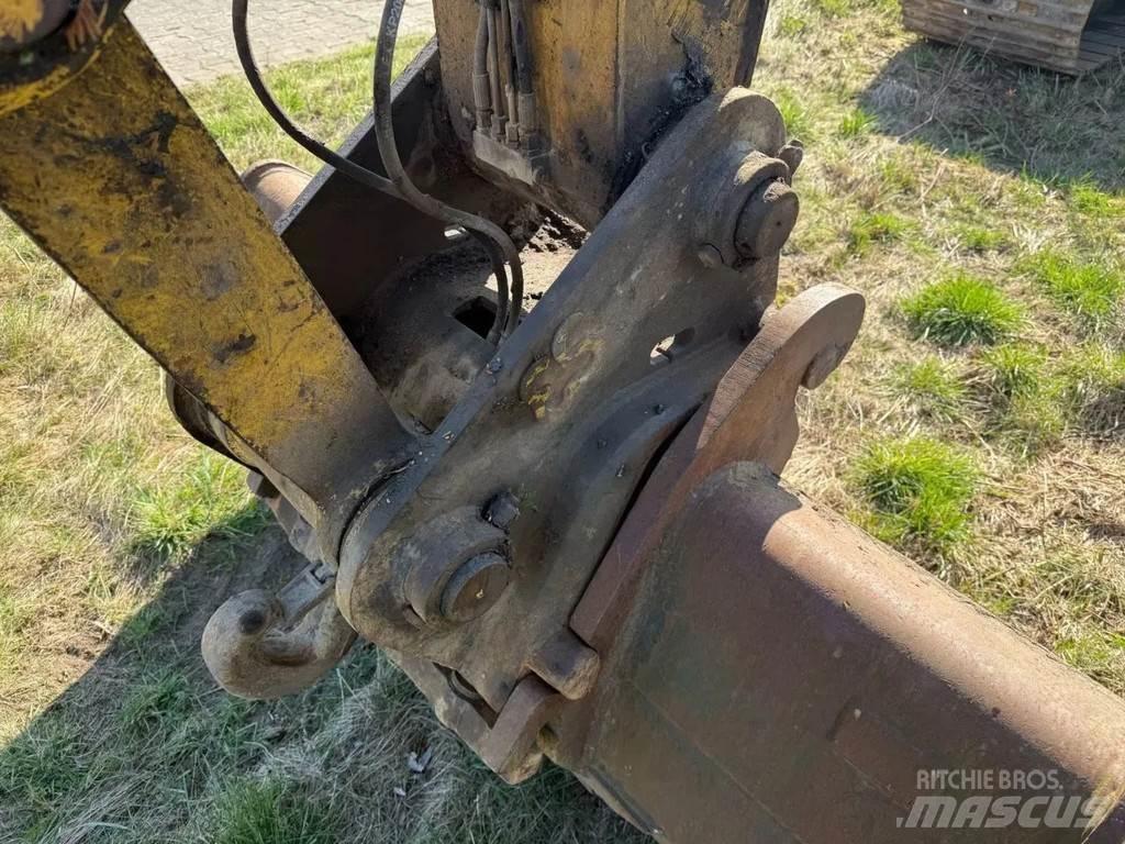 New Holland E215 Vikšriniai ekskavatoriai