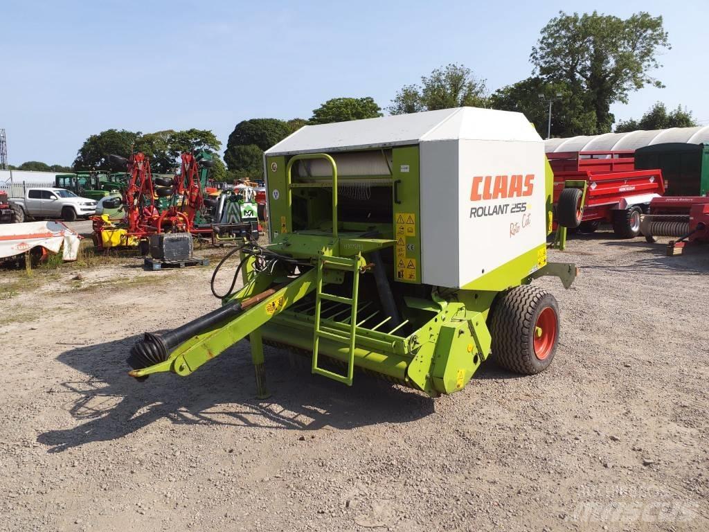 CLAAS Rollant 255 RC Ritinių presai