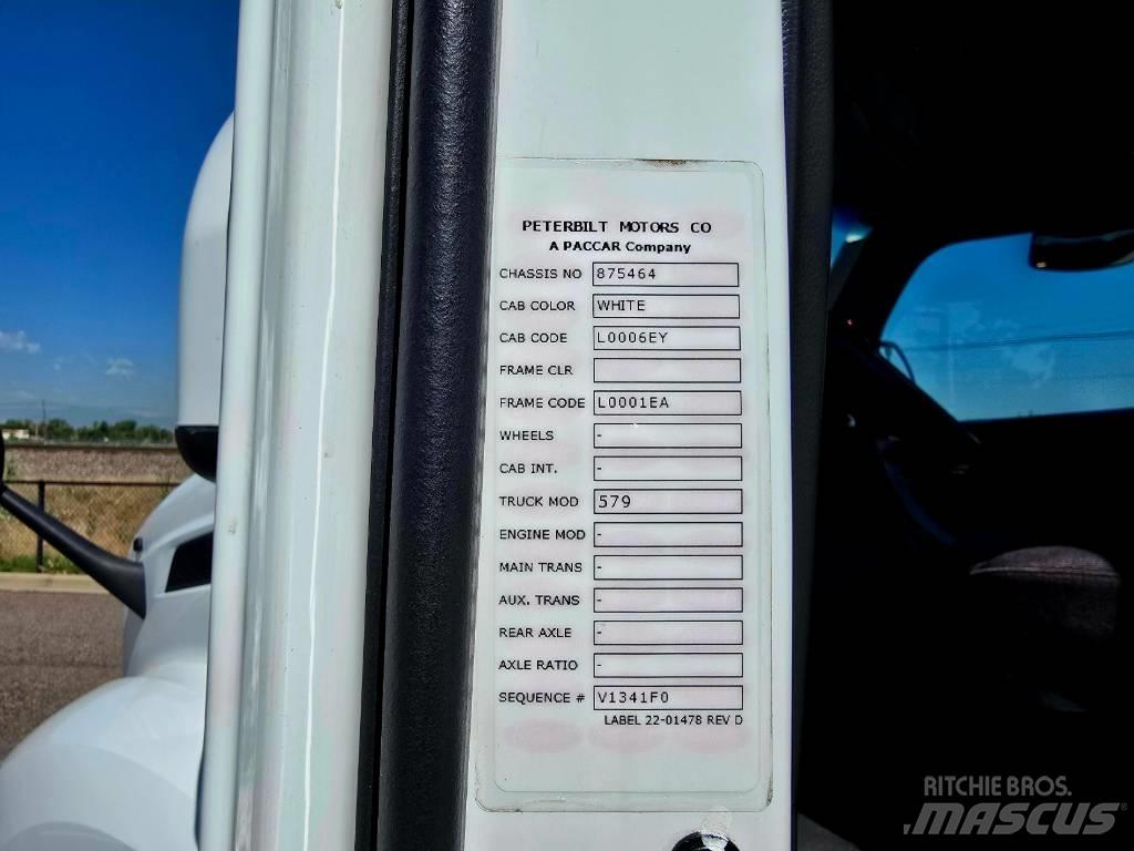 Peterbilt 579 Naudoti vilkikai