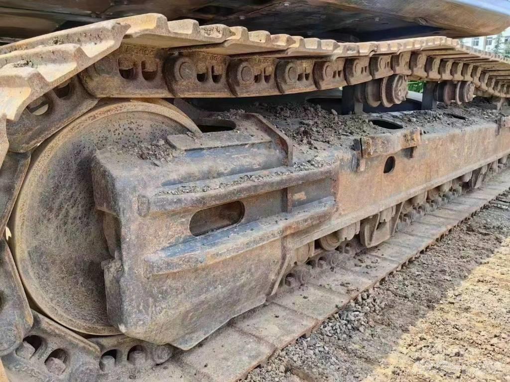 Doosan DX 300 Vikšriniai ekskavatoriai