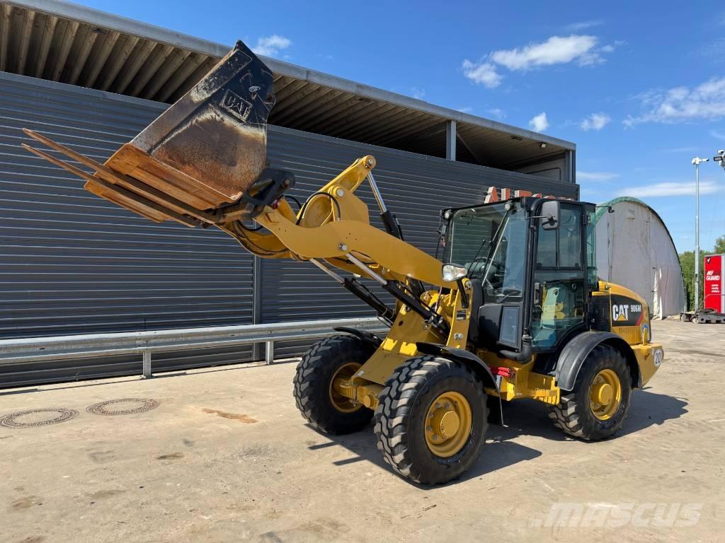 CAT 906M Naudoti ratiniai krautuvai