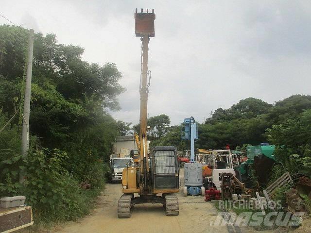 CAT 307d Vidutinės galios ekskavatoriai 7-12 t