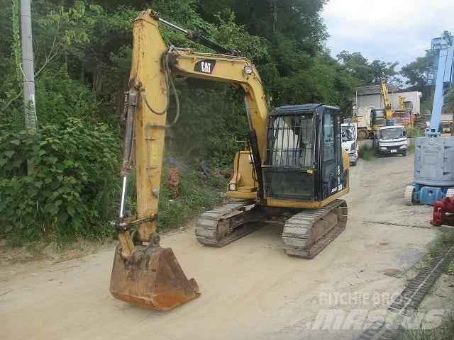 CAT 307d Vidutinės galios ekskavatoriai 7-12 t