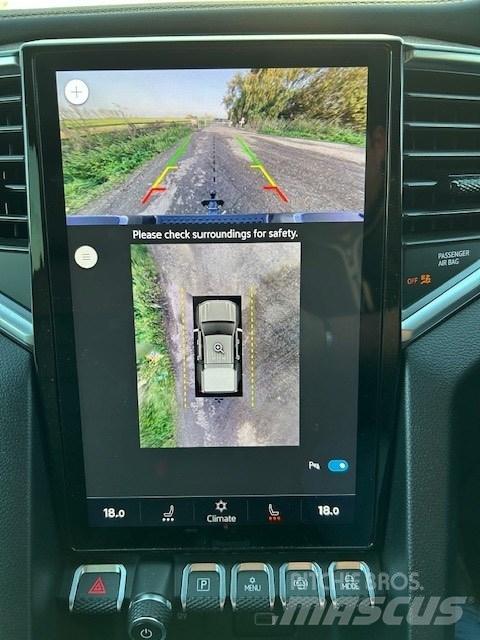 Volkswagen Amarok Pikapai / Bortiniai sunkvežimiai