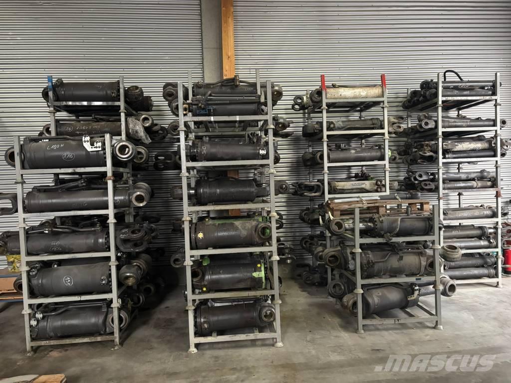 Volvo Zylinder Naudoti ratiniai krautuvai