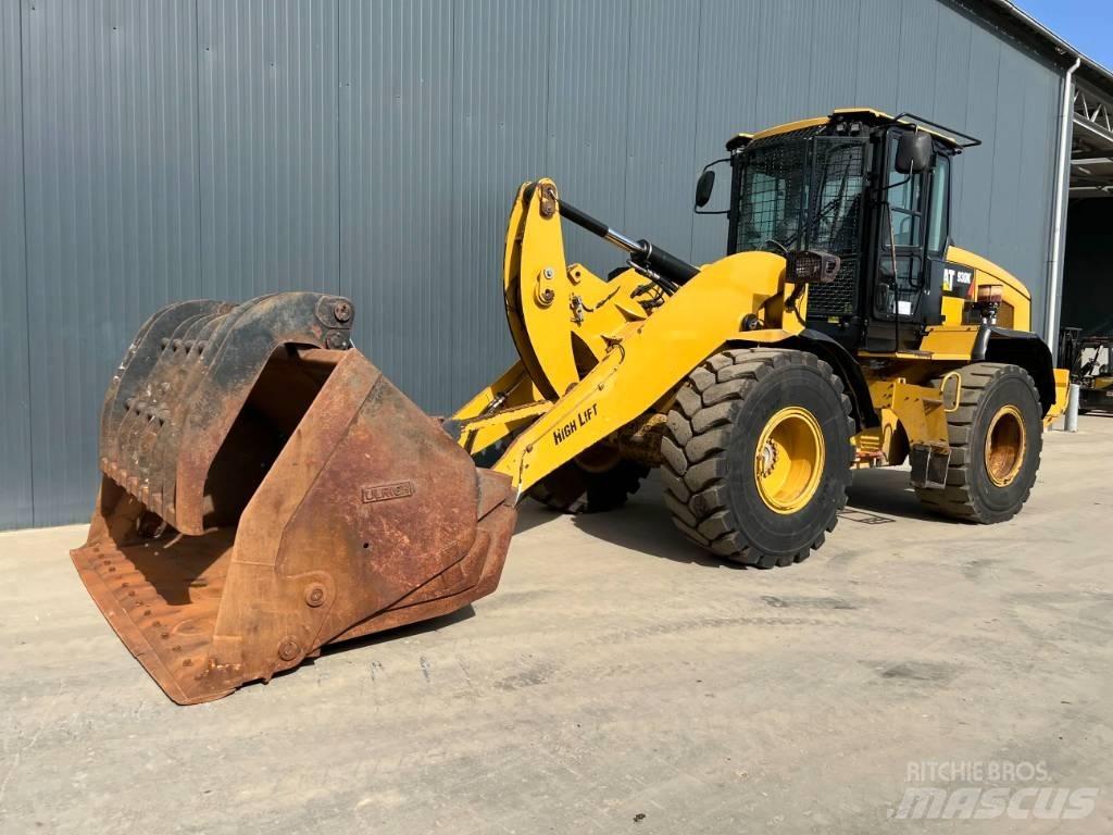 CAT 930K Naudoti ratiniai krautuvai