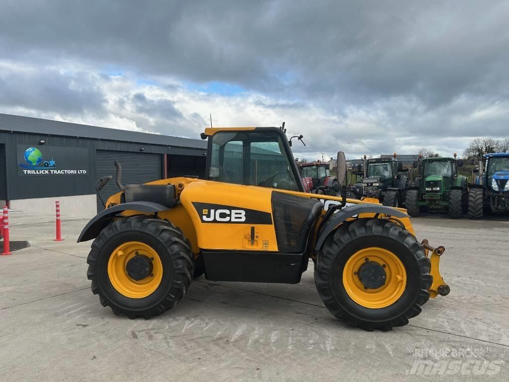 JCB 526-56 Agri Teleskopiniai krautuvai žemės ūkiui