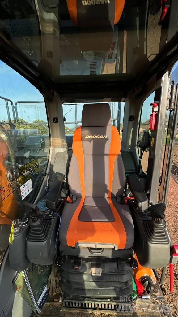 Doosan DX140LC-5 Vikšriniai ekskavatoriai