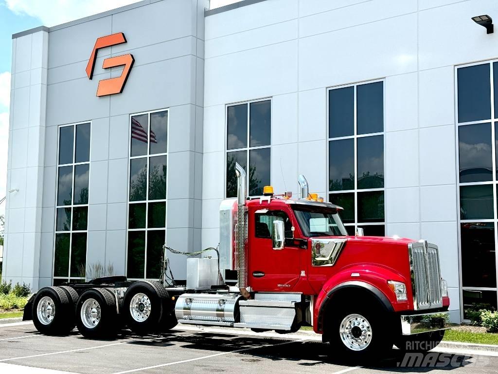 Kenworth W 990 Naudoti vilkikai