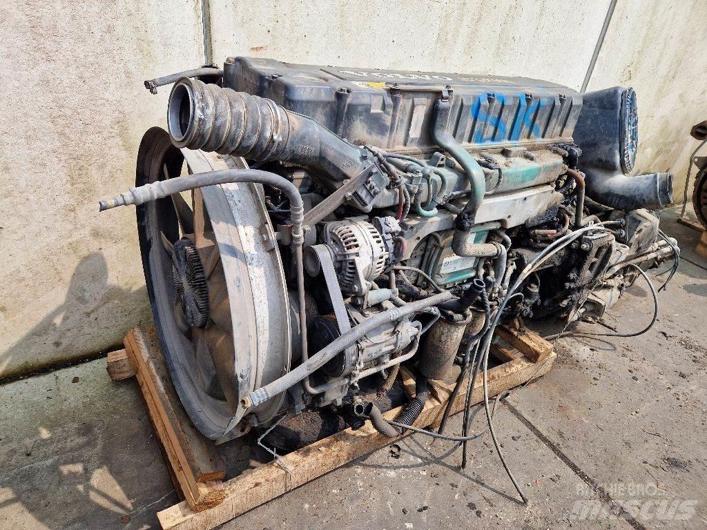 Volvo D12D380 Varikliai