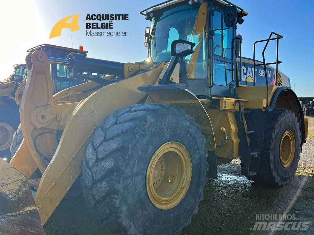 CAT 966 M Naudoti ratiniai krautuvai