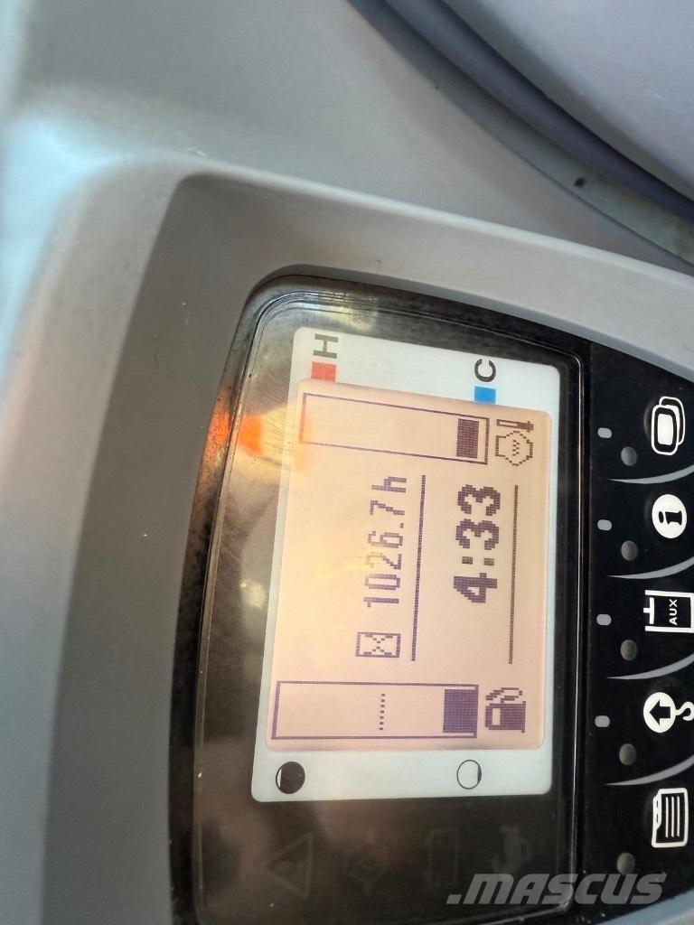 Kubota KX080-4 Vidutinės galios ekskavatoriai 7-12 t