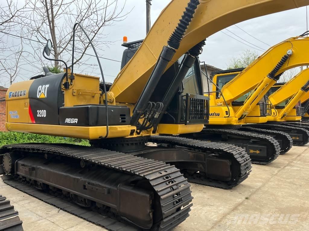 CAT 320 D Vikšriniai ekskavatoriai