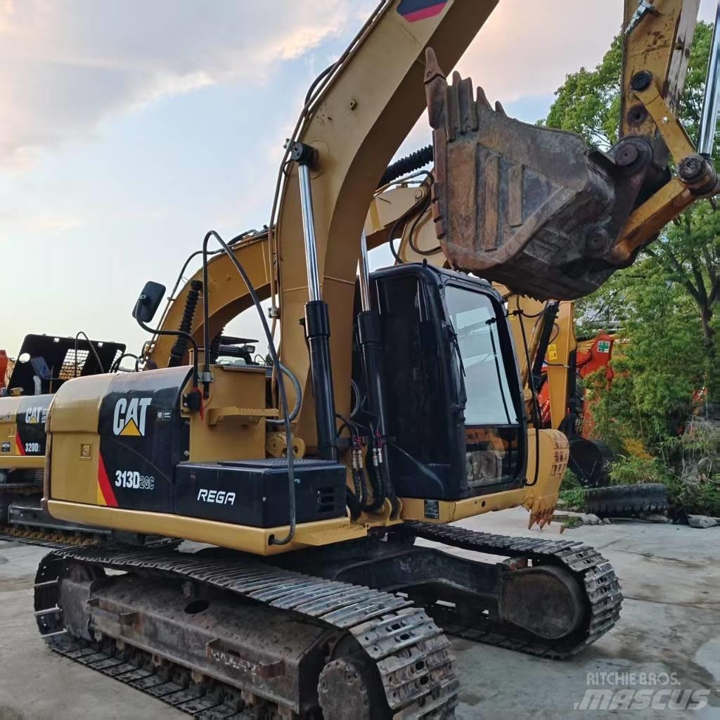 CAT 313 D Vikšriniai ekskavatoriai