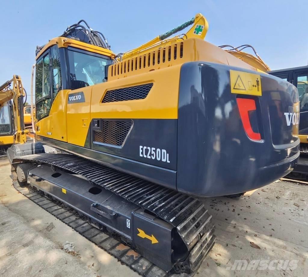 Volvo EC 250 D L Vikšriniai ekskavatoriai