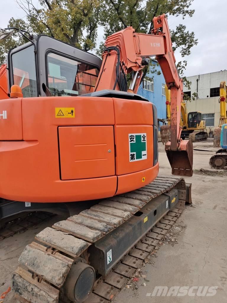Hitachi ZX 75 Vidutinės galios ekskavatoriai 7-12 t
