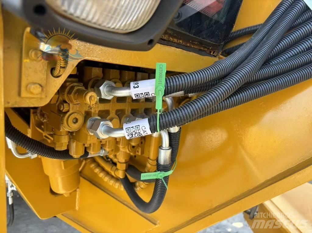 CAT 12G Greideriai