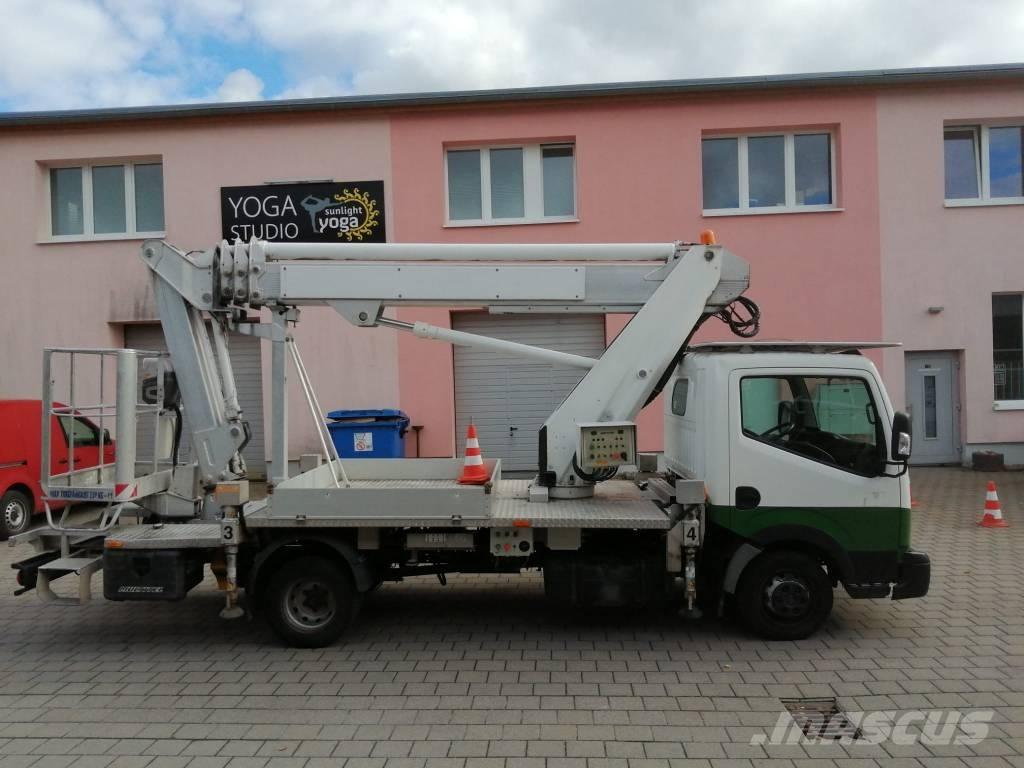Multitel MJ 226 Ant vilkikų montuojamos kėlimo platformos