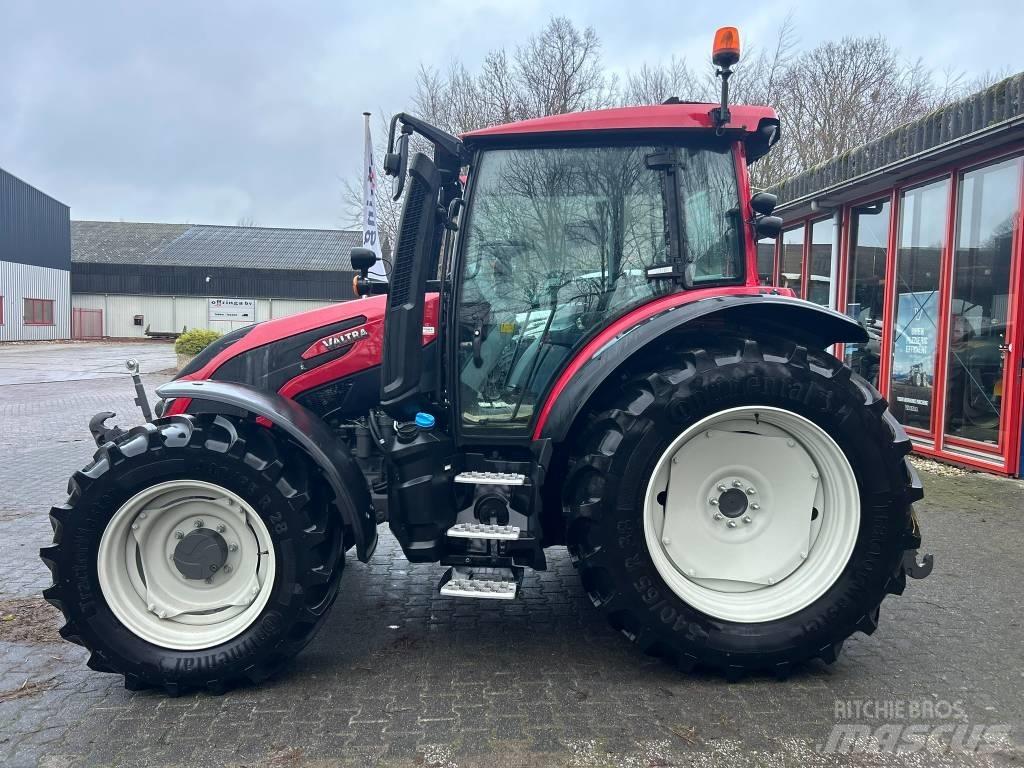 Valtra G 115 Active Traktoriai