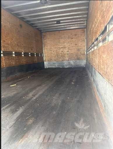 Hino 185 Sunkvežimiai su dengtu kėbulu