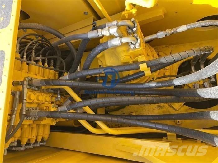 Komatsu PC 220-8 Vikšriniai ekskavatoriai
