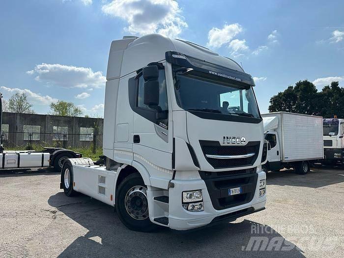 Iveco AS440E48 Naudoti vilkikai