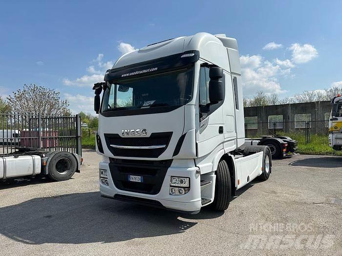 Iveco AS440E48 Naudoti vilkikai