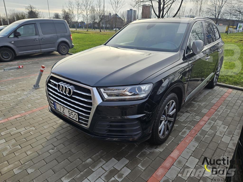 Audi Q7 Lengvieji automobiliai