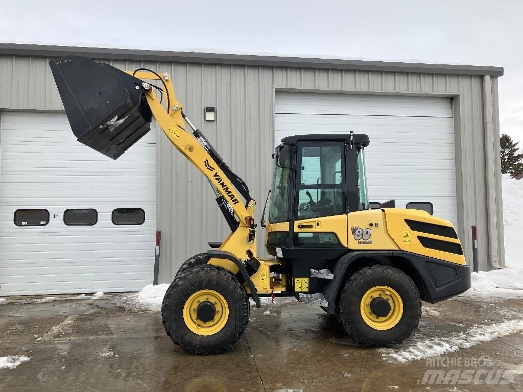 Yanmar V 80 Naudoti ratiniai krautuvai