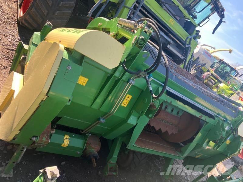 Krone BIG X 500 Pašarų ruošimo technika
