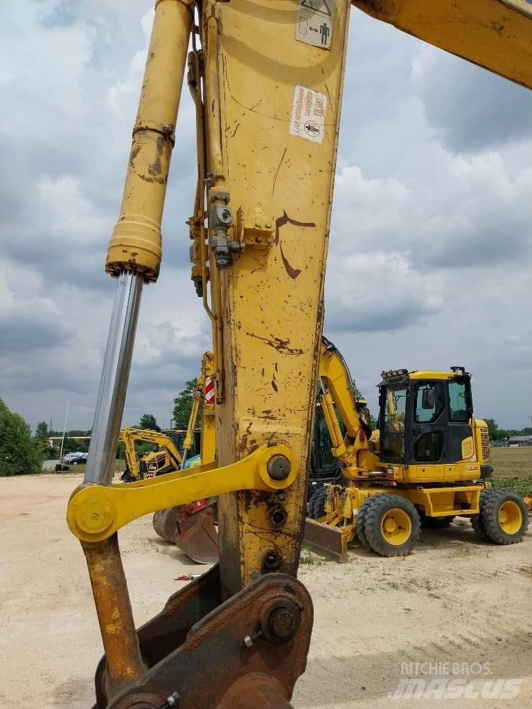 Komatsu PC 240 LC-8 Vikšriniai ekskavatoriai