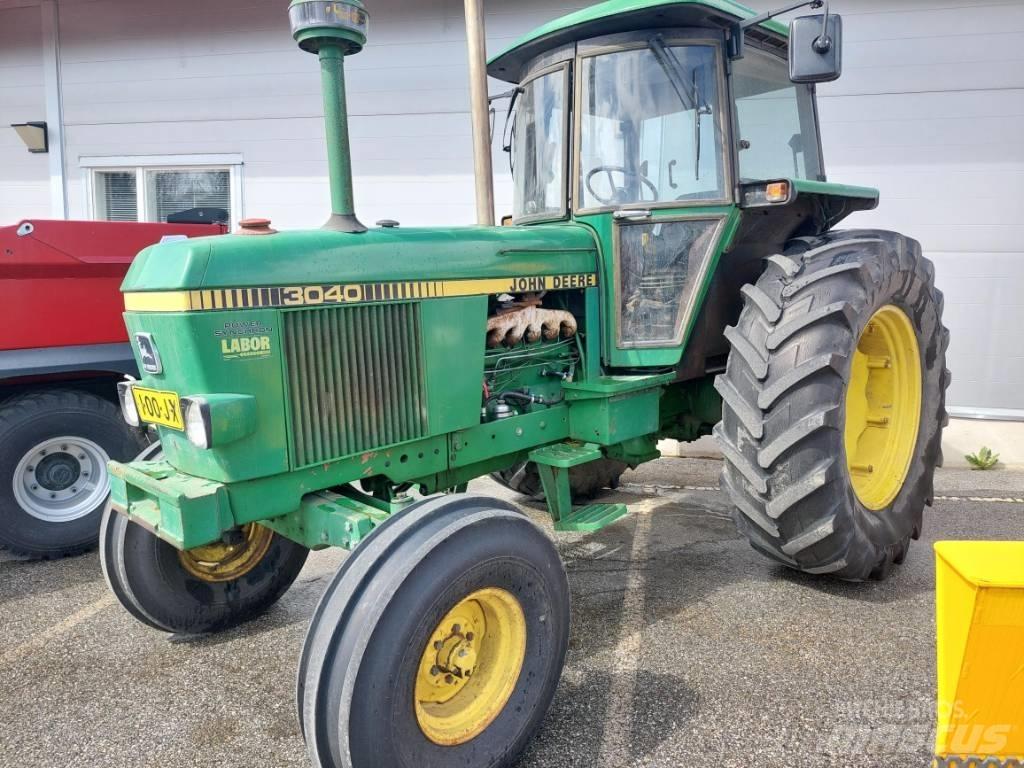 John Deere 3040 Traktoriai