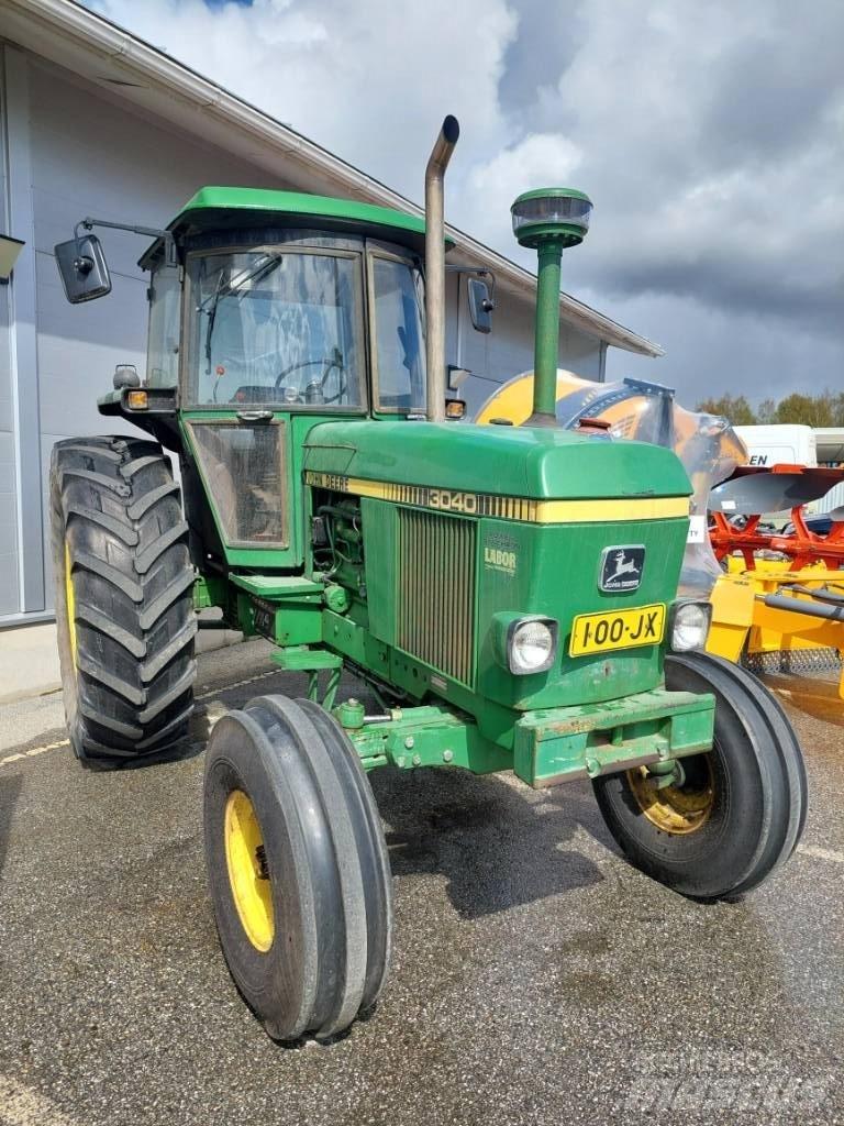 John Deere 3040 Traktoriai