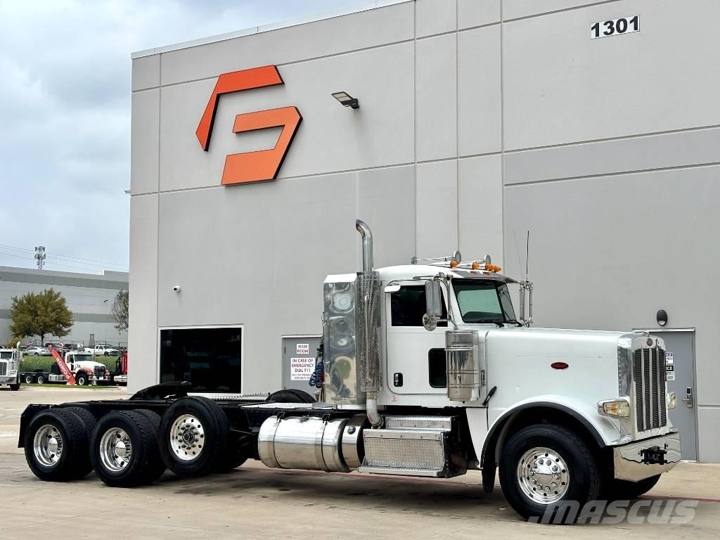 Peterbilt 388 Naudoti vilkikai