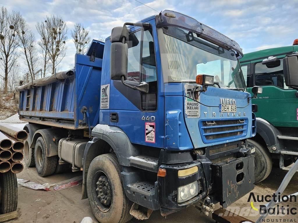 Iveco 260 E44 Savivarčių priekabų vilkikai