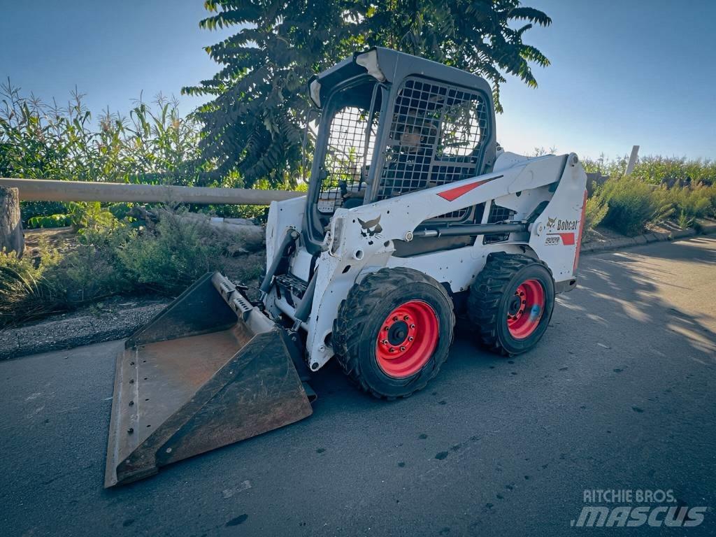 Bobcat S 550 Krautuvai su šoniniu pasukimu