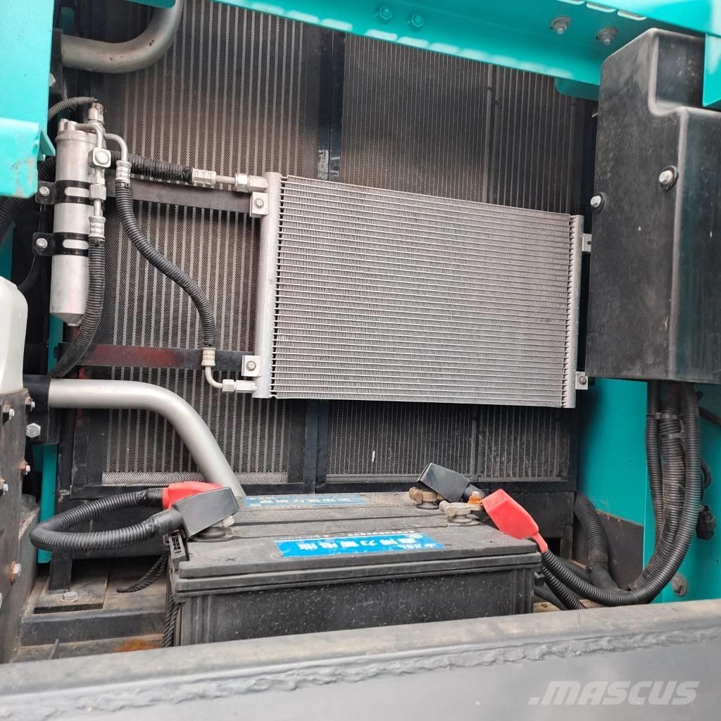 Kobelco SK 200-8 Vikšriniai ekskavatoriai