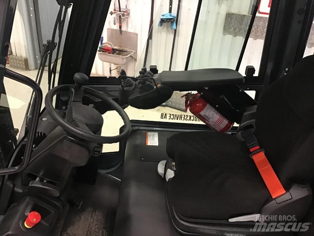 Toyota 8 FB MK 20 T Elektriniai šakiniai krautuvai