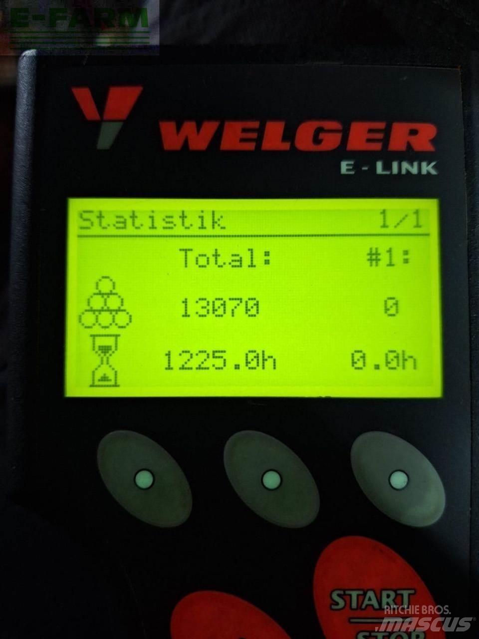 Lely RP 445 Stačiakampių ryšulių presai