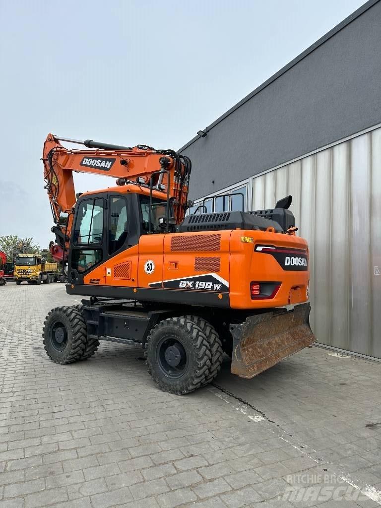 Doosan DX 190 W-7 Ratiniai ekskavatoriai