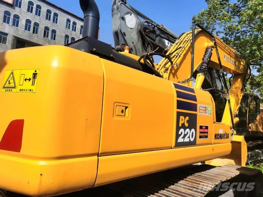 Komatsu PC 220-7 Vikšriniai ekskavatoriai